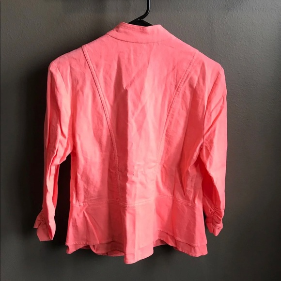 Blazer - New with tags - Picture 2 of 2